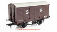 979007 Rapido LB&SCR Dia.8 Van - SR (pre-36) No.46537